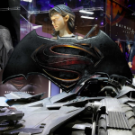 Batman v Superman OFFICIAL Synopsis, Batsuit, and Batmobile Displayed at Licensing Expo!