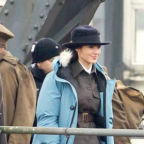 New Wonder Woman Set Photos Surface!