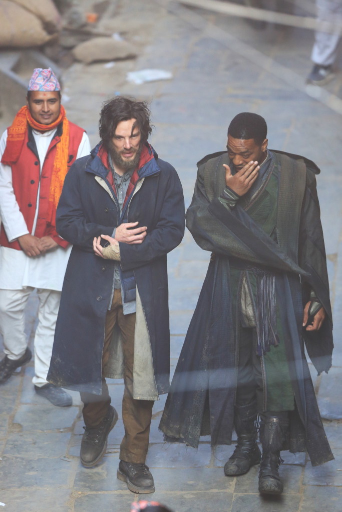 Chiwetel Ejiofor Spotted on Doctor Strange Set!