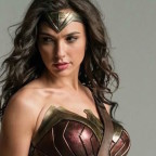 Sexy New Wonder Woman Image Released and Her Powers in Batman v Superman Discussed