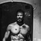 New Hugh Jackman Image Shows Logan Not Healing Right